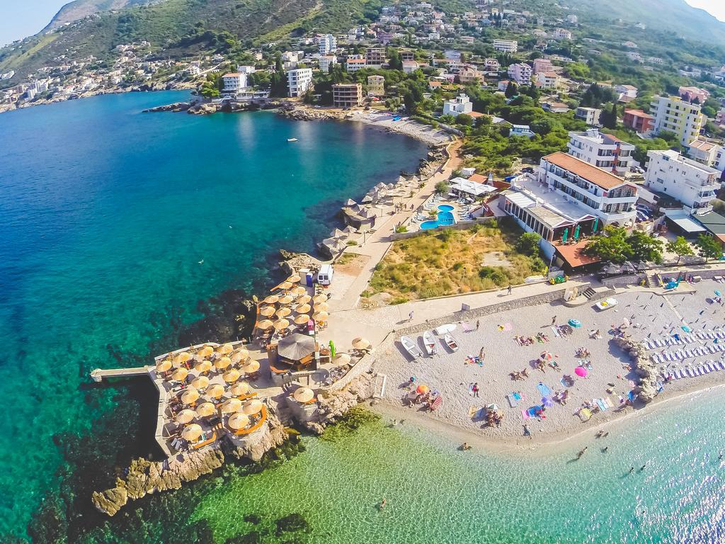 Apartments Atlantis Dobra Voda Esterno foto