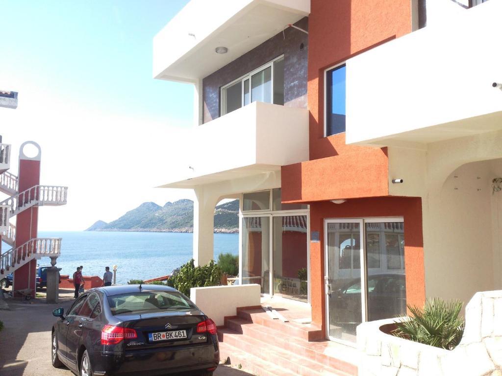Apartments Atlantis Dobra Voda Esterno foto
